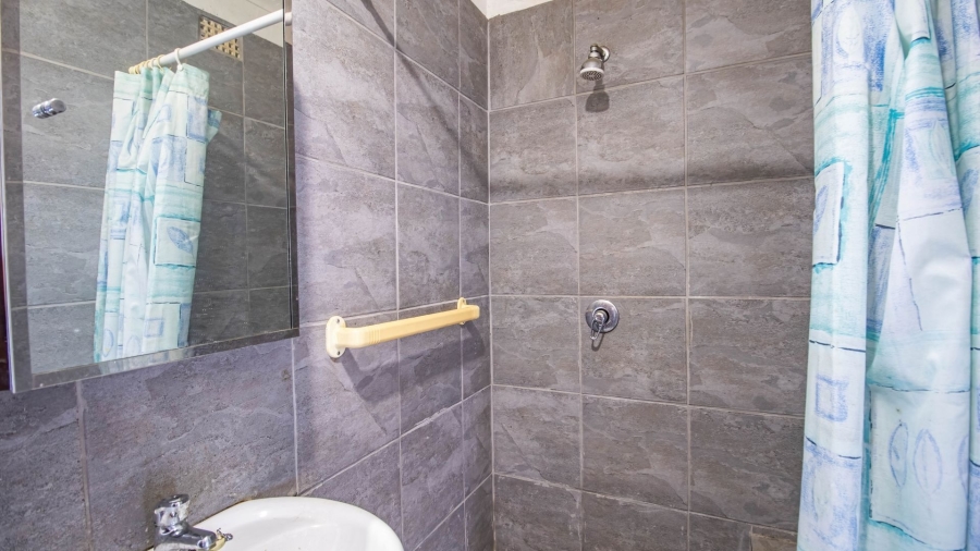 3 Bedroom Property for Sale in Aurora Western Cape